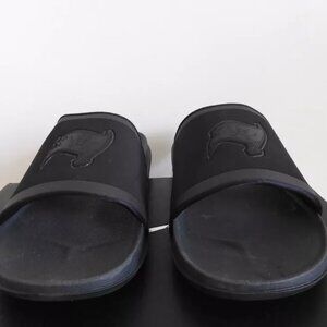 NIKE OFFCOURT SLIDE TAMPA BAY BUCS "SANDALS" BLACK-PEWTER [DD0513-001]
